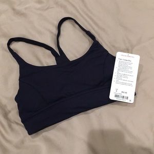 SOLD‼️LULULEMON train times bra